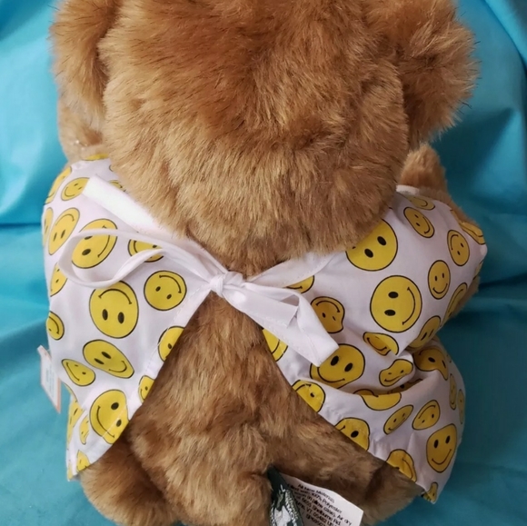 Authentic Vermont Teddy Bear - Picture 3 of 10